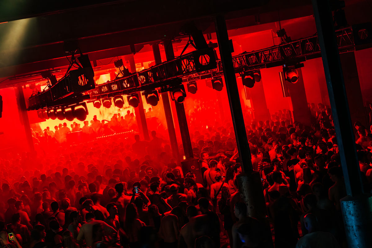 Loading... just a sec